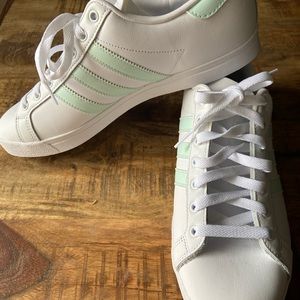 adidas women shoes size 9.5